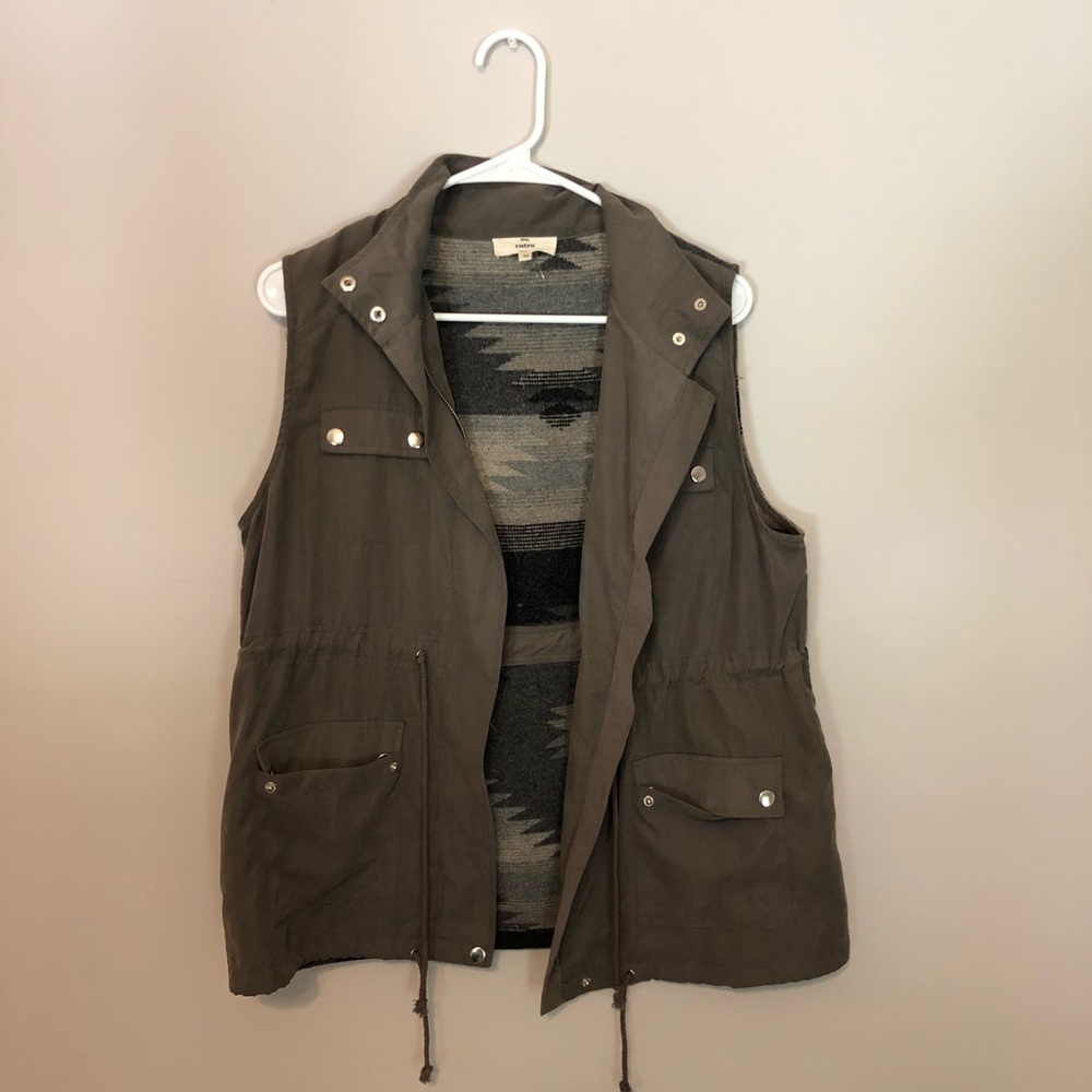 Entro Vest